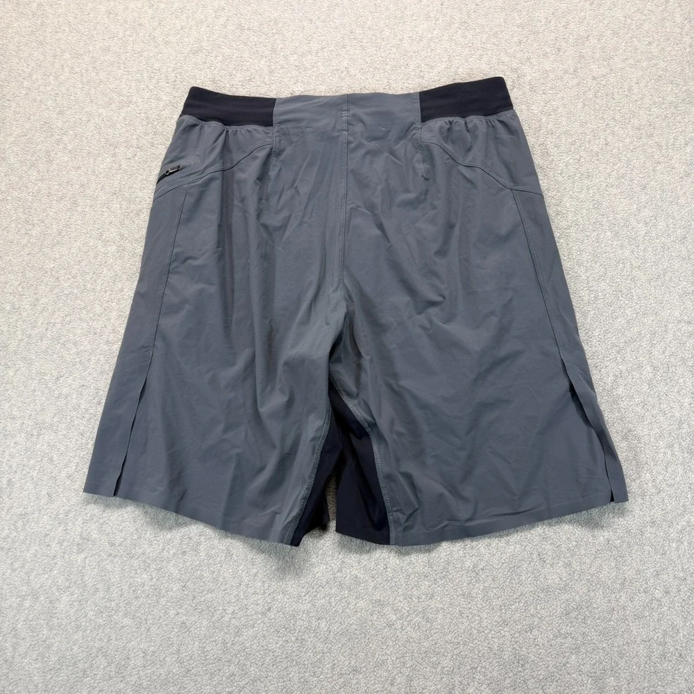 Lululemon Mens Assert Linerless Shorts Gray Stretch Drawstring Outdoor Running L